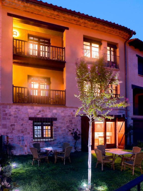 Casa Rural La Parra De Maribel Alquezar Luaran gambar